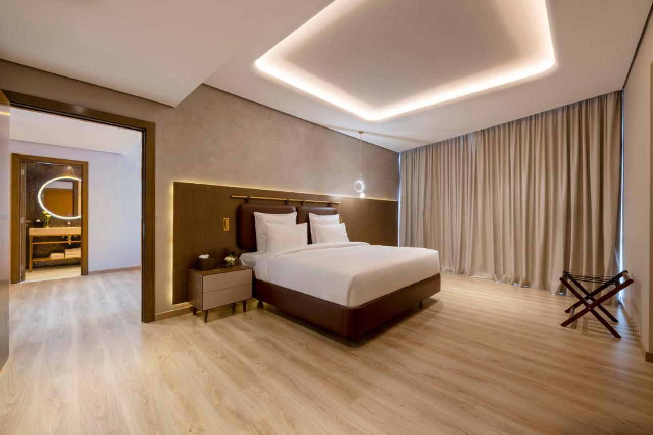 Movenpick Jumeirah Village Triangle होटल