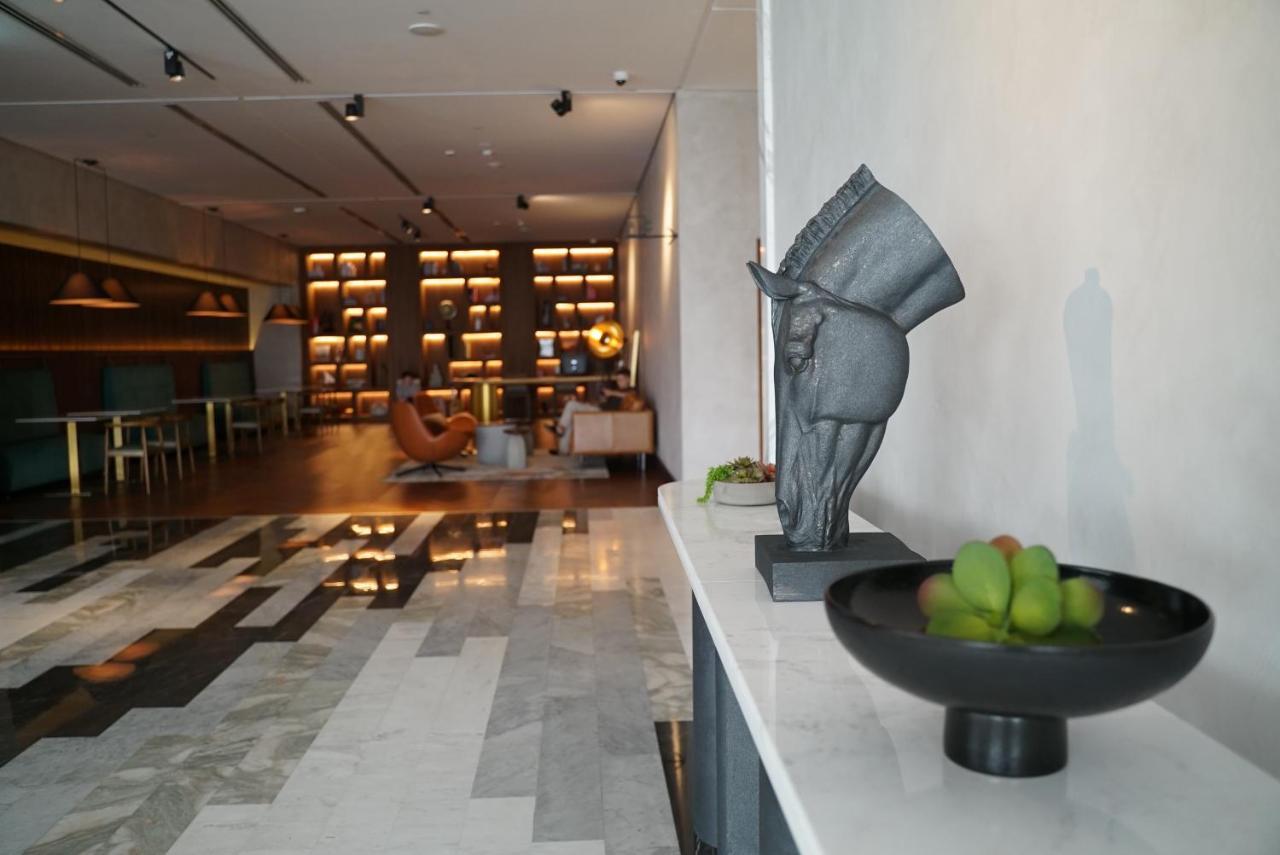 Movenpick Jumeirah Village Triangle होटल