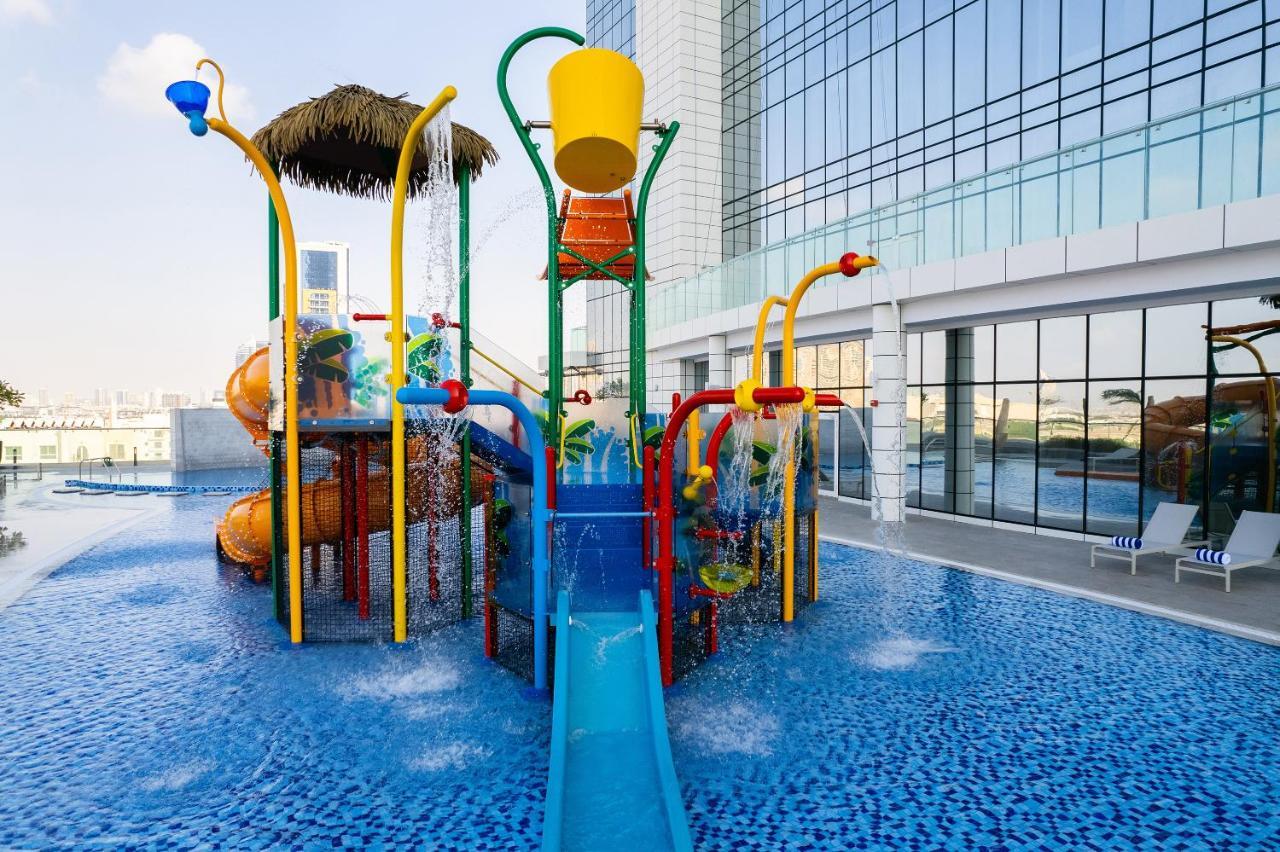 Movenpick Jumeirah Village Triangle होटल